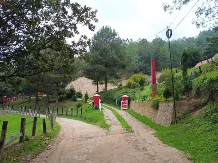 Finca Chuchiya Cabanas Tecpan Tecpán Guatemala Buitenkant foto